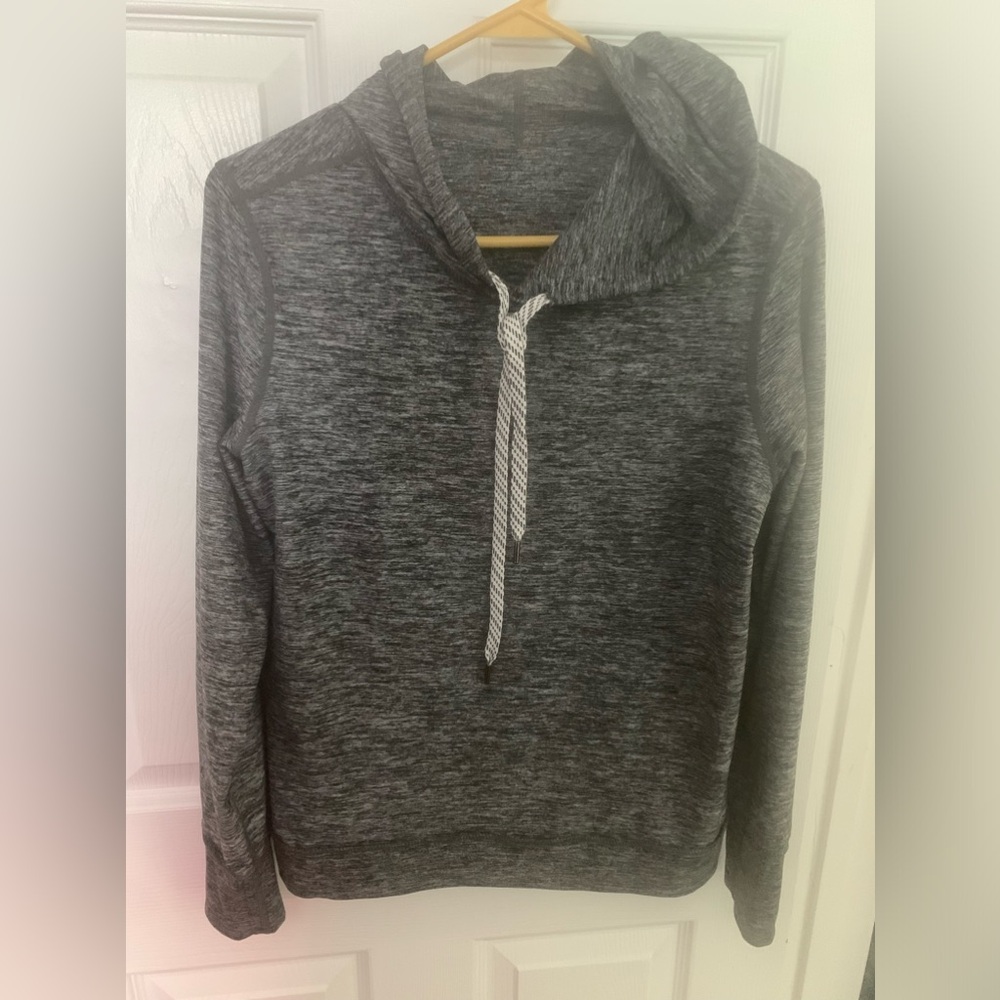 Sams Club brand a relaxed fit 4-way stretch & lightweight, soft hooded pullover